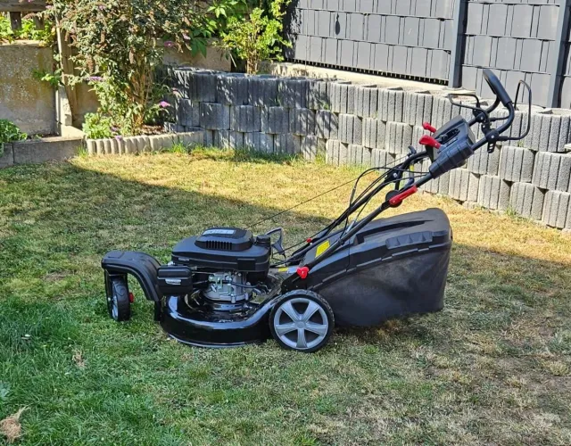 Gasoline Lawn Mower 16145